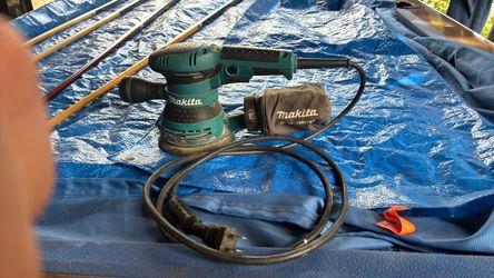 corded Makita 5 inch orbital sander