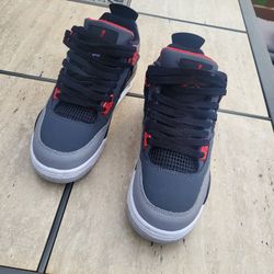 Jordan 4 infared size 7