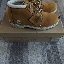 Timberland Women's Nellie Wheat Boots Size 9