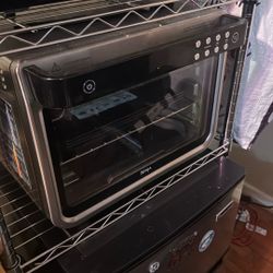 Ninja countertop oven / air fryer oven