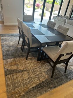 Perfect Condition Dining Table and Chairs