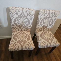 Accent Chairs