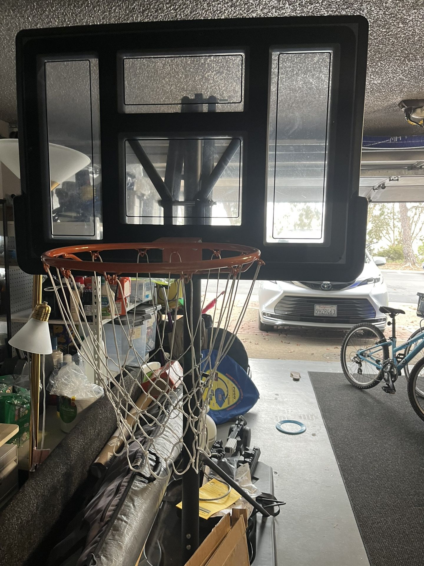 Excellent Condition - Adjustable Height Basketball Hoop 