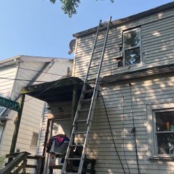 Werner 28ft Ladder 