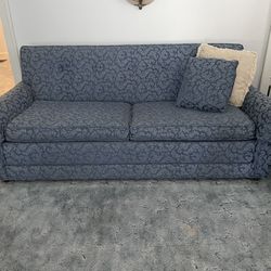 Blue Sleeper Couch 