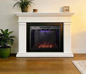 Elegant white Omaha fireplace!