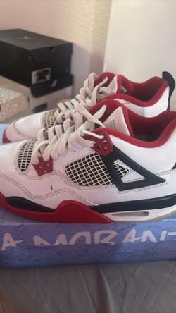 Jordan 4 fire red sz 7y