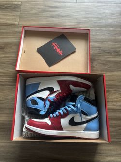 AJ1 Retro High OG FEARLESS