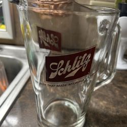 Schlitz Pitcher