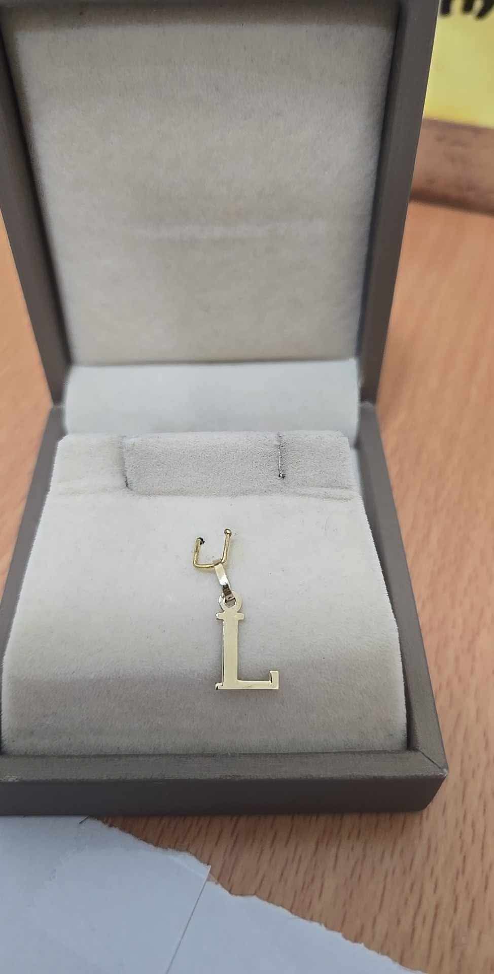 18k Saudi Gold Pendant 