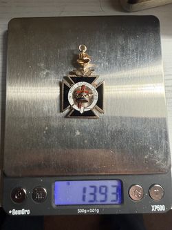 Gold and Enamel Decorated Knights Templar Masonic Fob Pendant