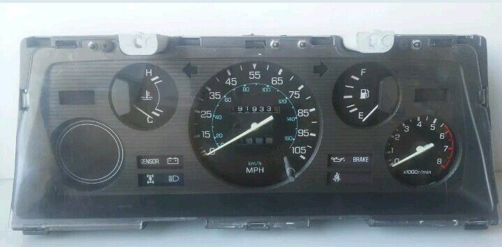 Instrument Gauge Cluster Datsun Nissan 720