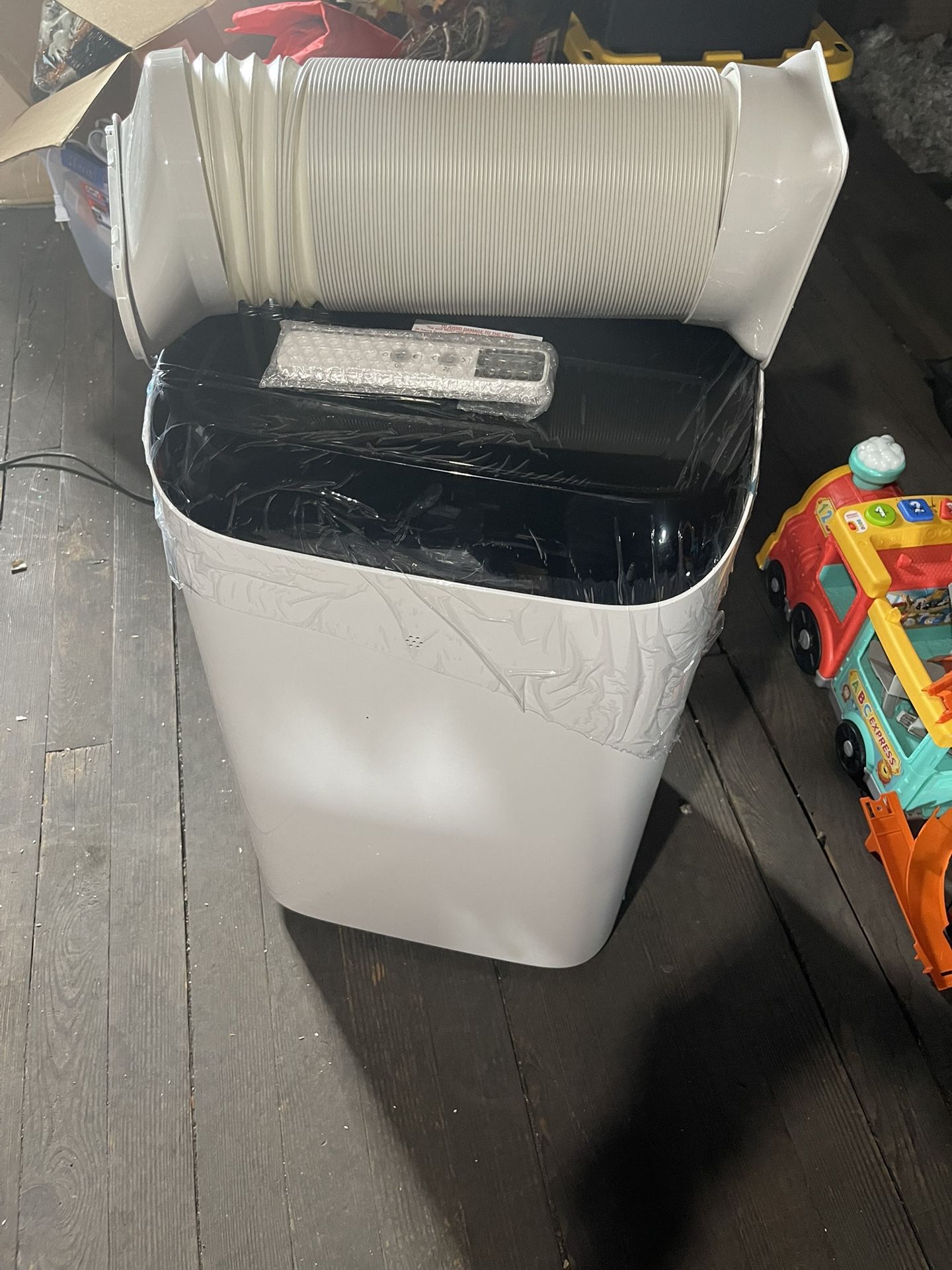 3 And 1 Btu’s Portable Air conditioner Brand New Never Used Or Unwrapped