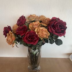 Clear Vase With Flowers . Vase Is 12.5” Tall 