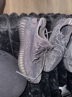 Yeezy size 5
