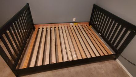 Tribeca 4-in-1 Convertible Crib