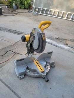 Dewalt  saw 12 inch