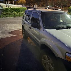 2006 ford escape hybrid