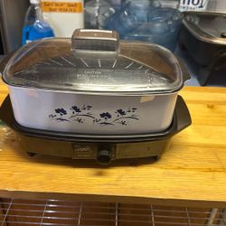 Vintage West Bend Slow Cooker – Retro Blue Floral