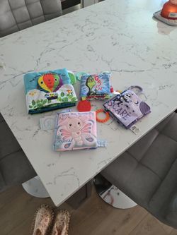 4 BABY SOFT BOOKS SEE DESCRIPTION 