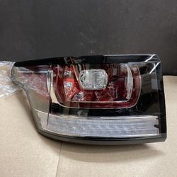 LH Driver Side Rear Tail Light 2014-17 Range Rover Sport LED Assembly