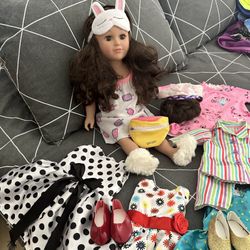 American Girl “look-a-like” Doll w/custom-made Clothing & Accessories Clothes & Travel Case