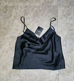 Forever 21 woman's silk top new