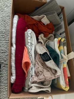 baby blankets and cloths