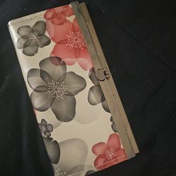 New Wallet Very Nice