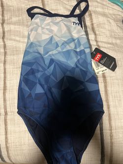 TYR Bathing Suit Size 28