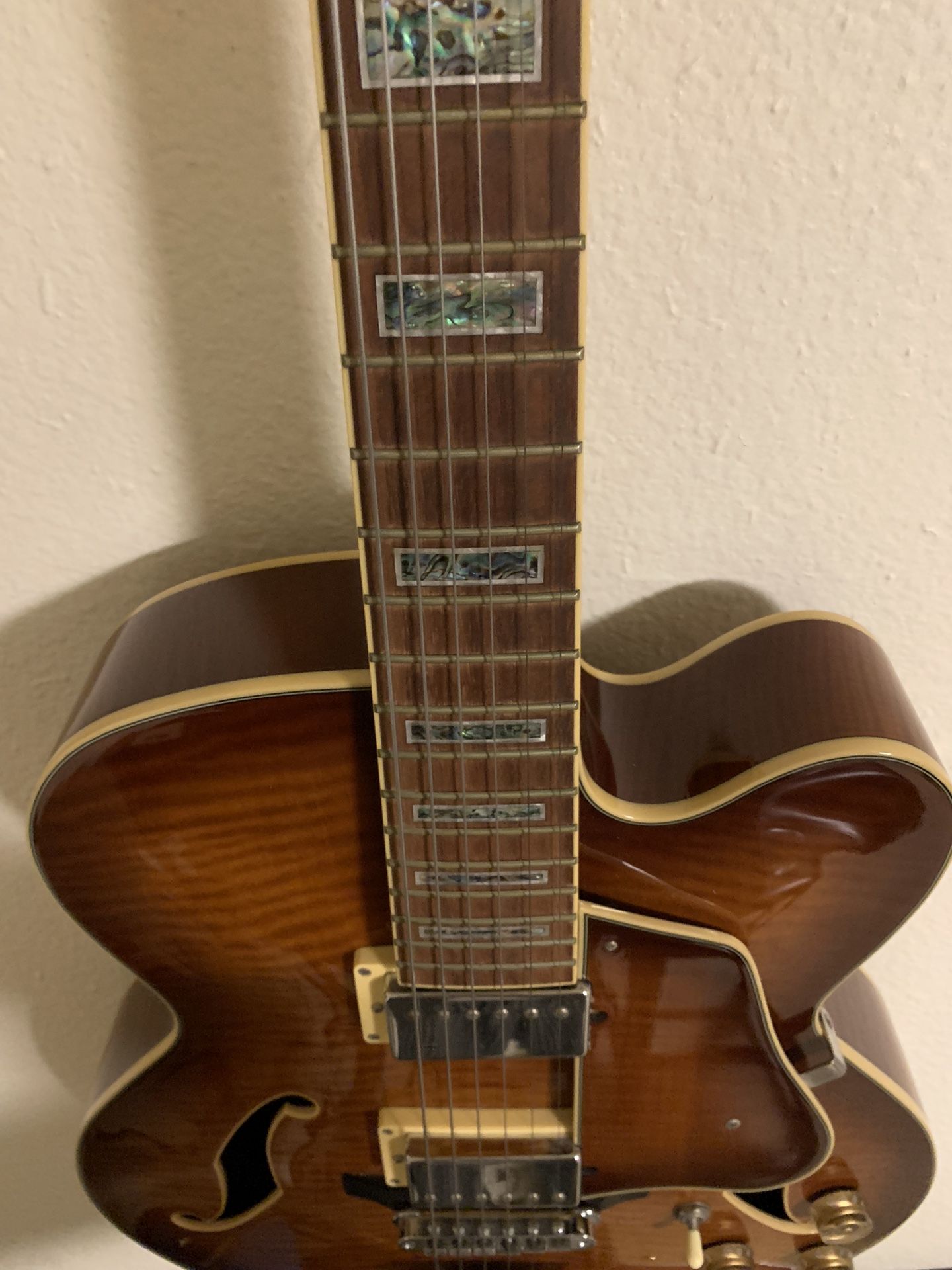 Ibanez Artcore AF86-VLS-12-01 Electric Guitar with case for Sale