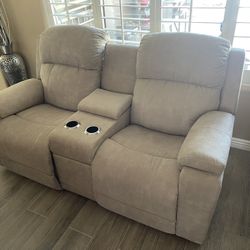 La-Z-Boy Electric Dual Recliner