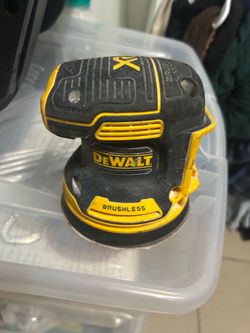 DeWalt sander
