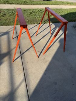 STEEL HEAVY DUTY FOLDING SAWHORSES PAIR