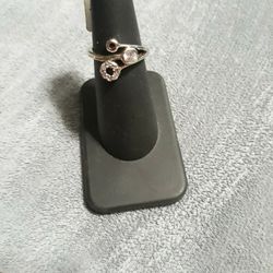 Sterling Silver Cz Ring Sz 6