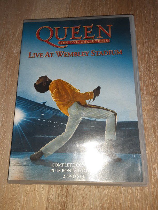 Queen Live At Wembley Stadium DVD set