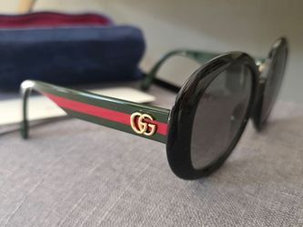 Gucci Round Oversized Sunglasses