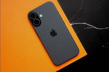 iPhone 17 256GB Unlocked brand new - on payments with just $50 down today 🤩 (No credit needed ✅)