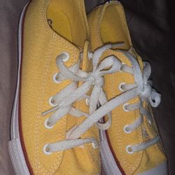 Convers Size 2 New New 