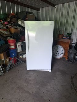  Frigidaire Large Upright Freezer