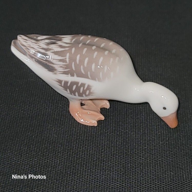 VTG Bing & Grondahl 1902 Copenhagen Porcelain Duck Goose 3.5" Figurine Denmark
