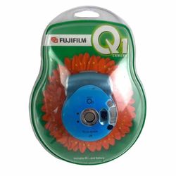 NOS Vintage Fujifilm Q1 Point Click Camera + 1 Roll Fuji 25 mm Film
