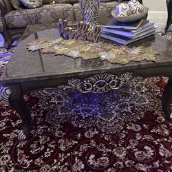 Traditional Style Coffee Table Set