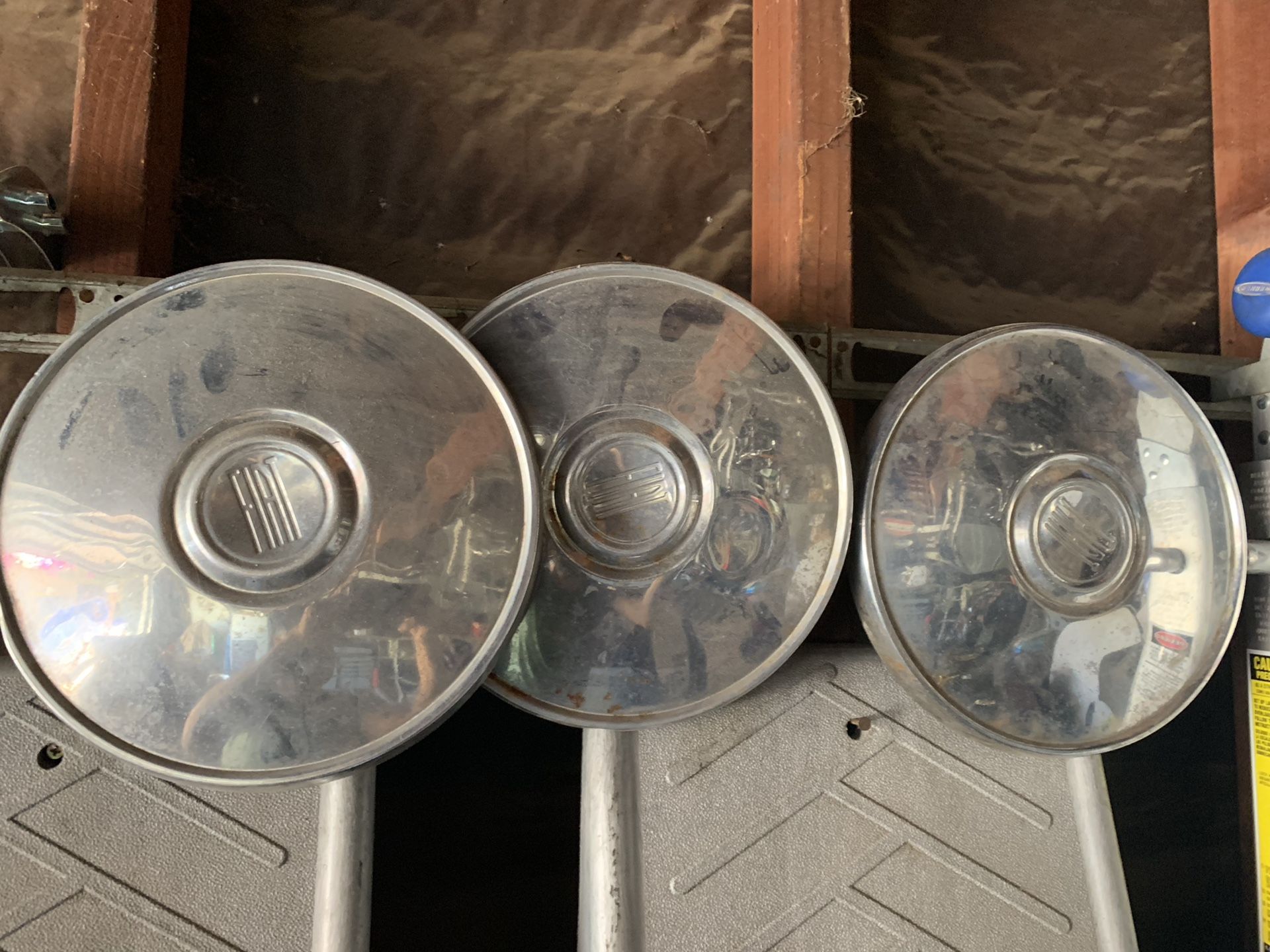 Original Fiat 124 Wheel Hub Caps