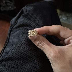 Nugget Ring 10k