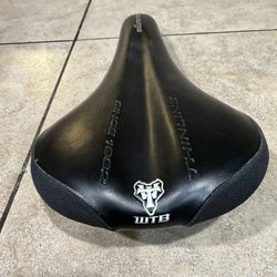 BICYCLE SEAT