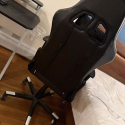 S-Racer gamer chair