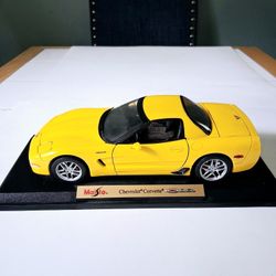 2001 Chevrolet Corvette Z06 Yellow Diecast 1:18 Maisto Special Ed. Model Car VTG