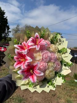 Eternal roses bouquet