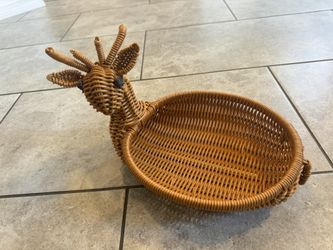 Deer Basket Decoration Table Organizer 